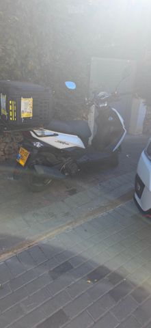 מודעת רכב סאן יאנג ג'ט איקס 125