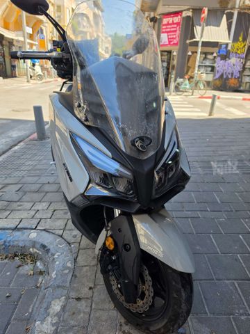 מודעת רכב קימקו איקס-טאון 250I