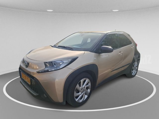 מודעת רכב טויוטה אייגו X