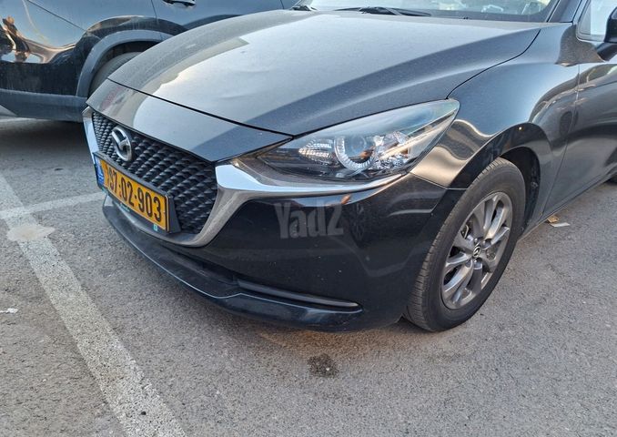 מודעת רכב מאזדה 2
