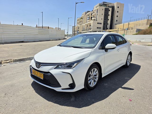 מודעת רכב טויוטה קורולה