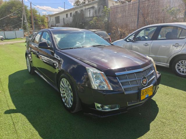 מודעת רכב קאדילק CTS