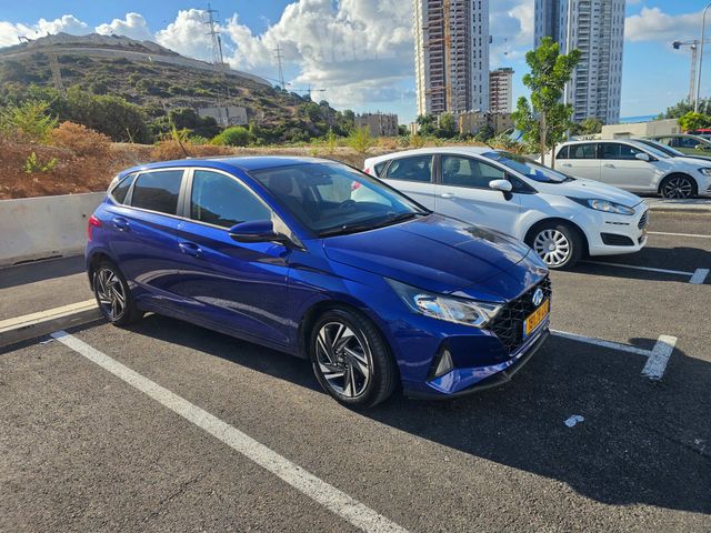 מודעת רכב יונדאי i20