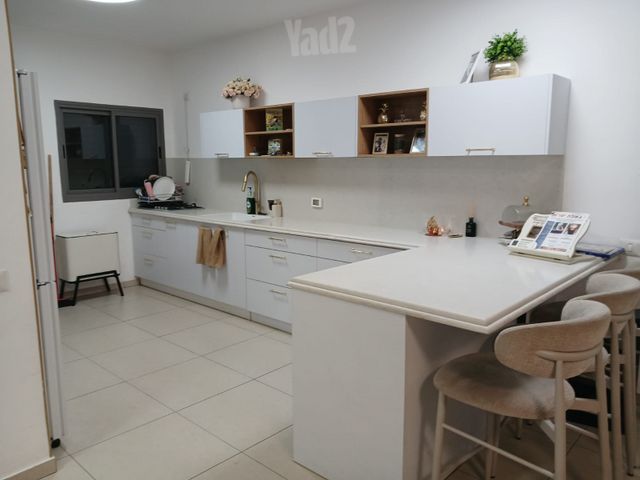 עין נטפים 4