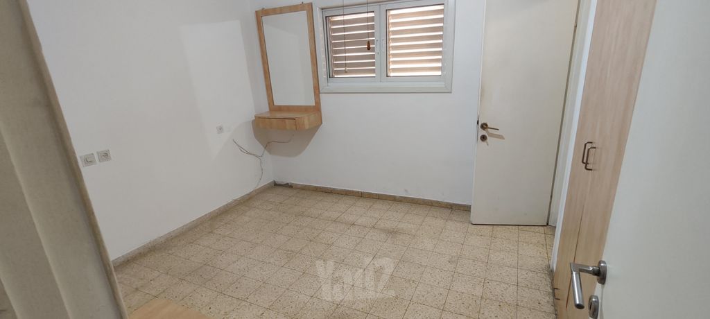 הרכסים 73