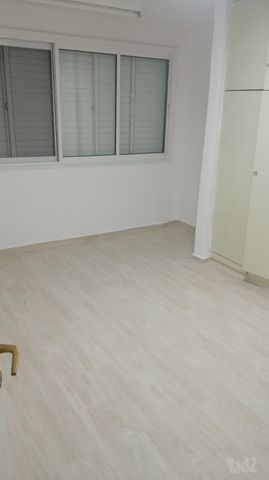 המייסדים 7