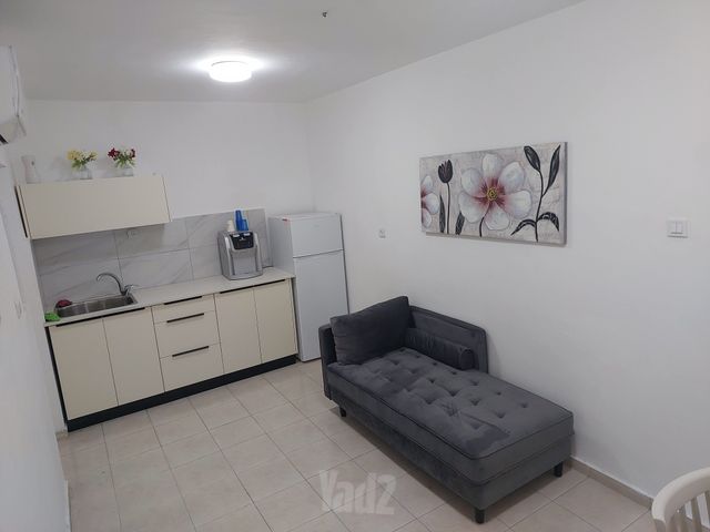 שדרות ששת הימים 166