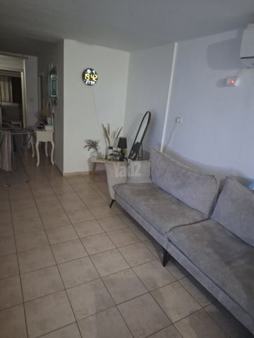 קרן היסוד 19