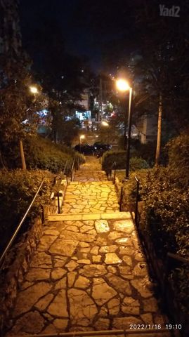 שכונת בן גוריון, מרכז העיר ג'
