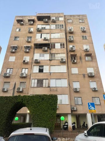 ברוך קרוא 22