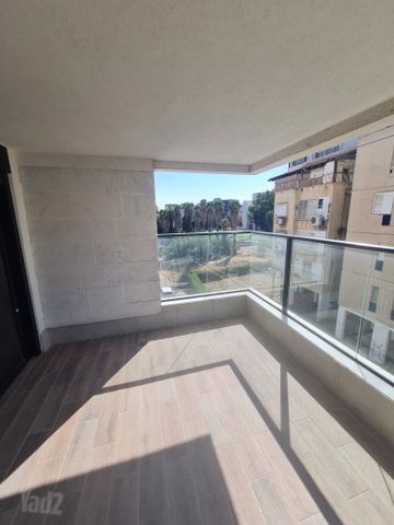חיים נחמן ביאליק 