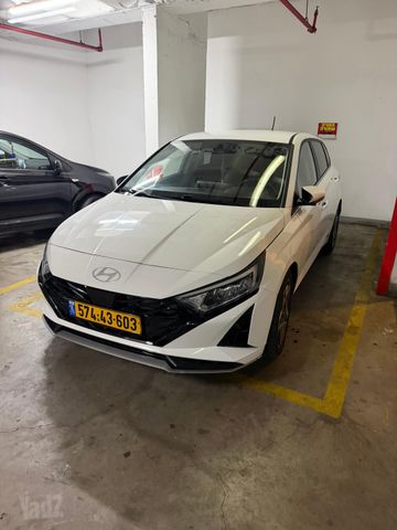 מודעת רכב יונדאי i20