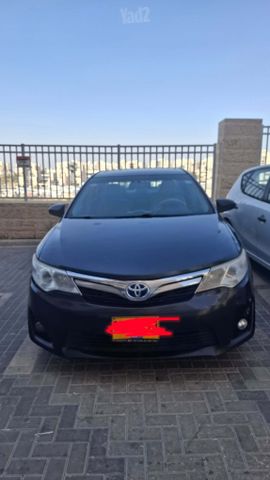 מודעת רכב טויוטה קאמרי