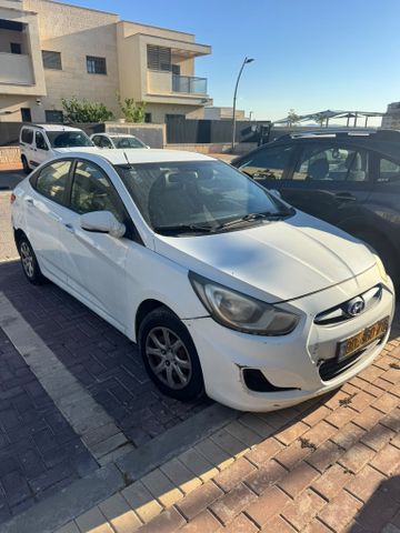 מודעת רכב יונדאי אקסנט i25