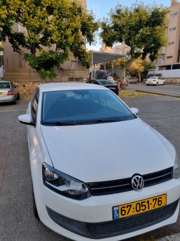 פולו  Comfortline אוט׳ 5 דל 1.2 (105 כ״ס)
