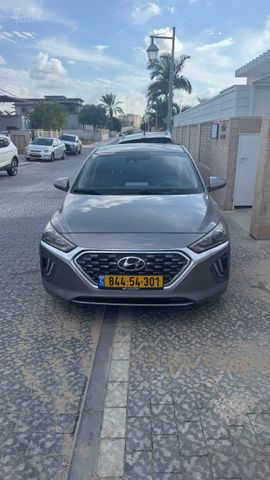 מודעת רכב יונדאי איוניק