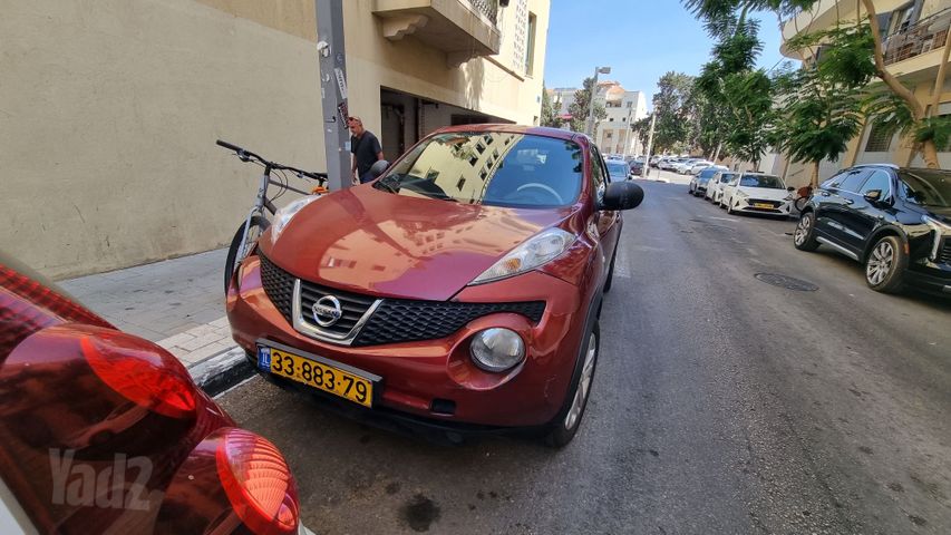 מודעת רכב ניסאן ג'וק