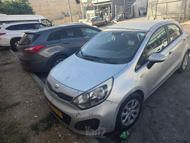 מודעת רכב קיה ריו