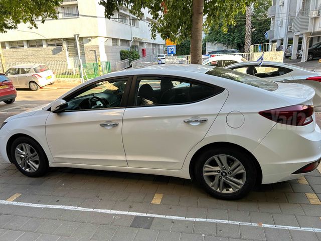 מודעת רכב יונדאי אלנטרה