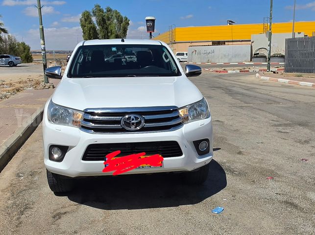 מודעת רכב טויוטה היילקס