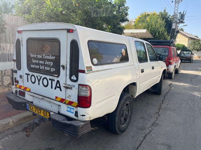 היילקס 4X4 SR ידני 2.4 (90 כ״ס) [1998-2001]