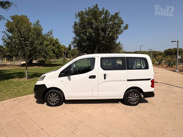 מודעת רכב ניסאן NV200