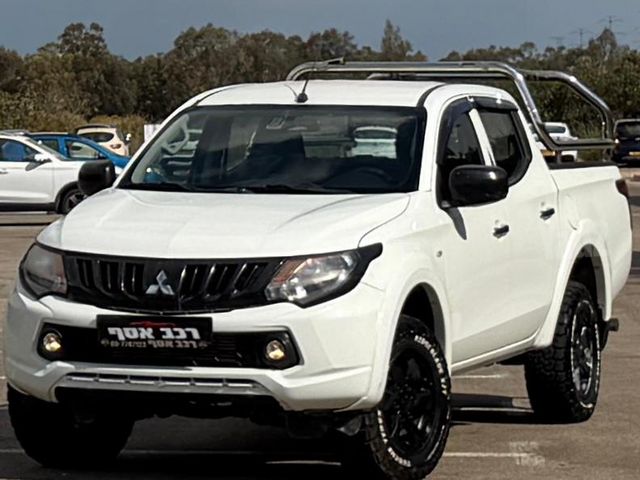 מודעת רכב מיצובישי טרייטון / L200