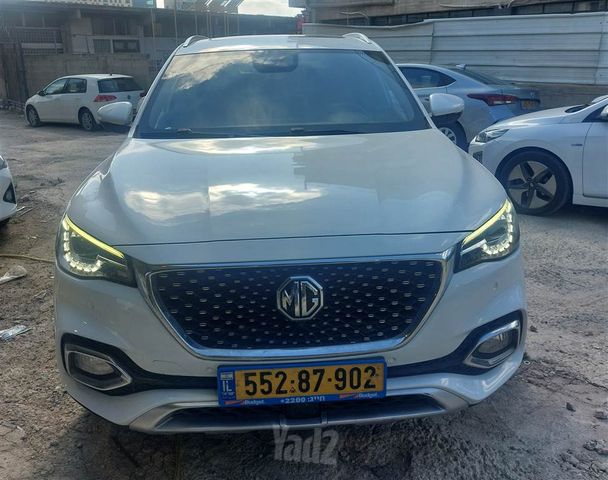 מודעת רכב אם ג'י EHS PHEV