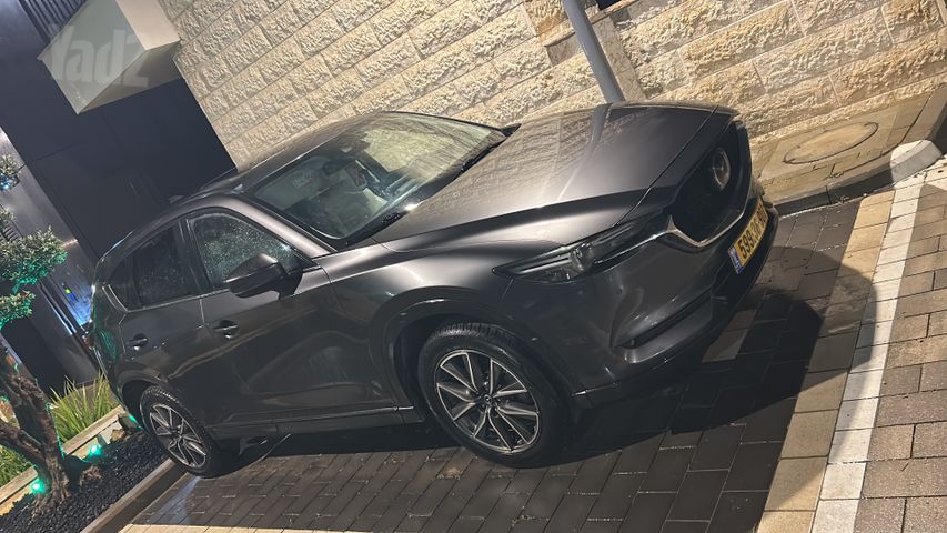 מודעת רכב מאזדה CX-5