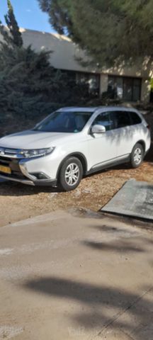 מודעת רכב מיצובישי אאוטלנדר