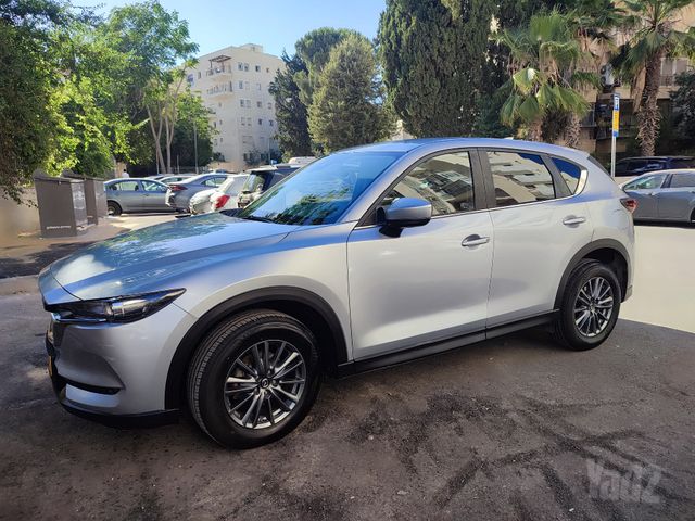 מודעת רכב מאזדה CX-5