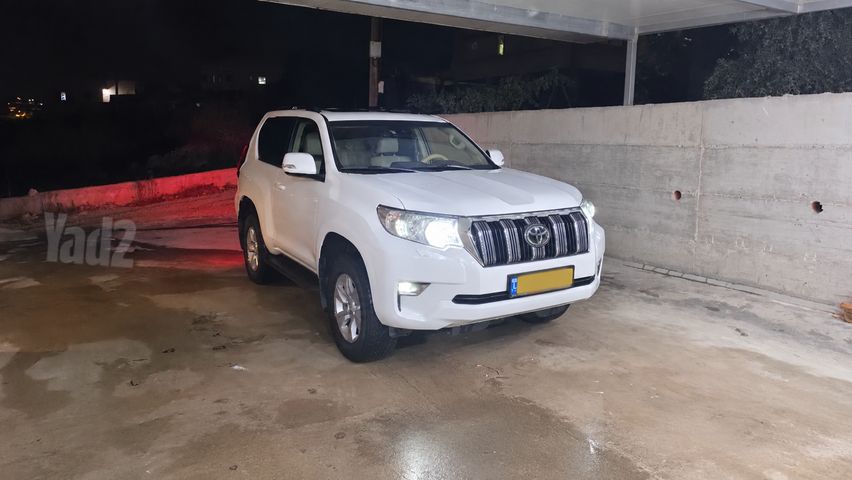 מודעת רכב טויוטה לנד קרוזר