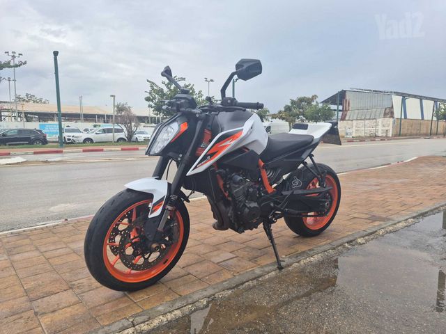 מודעת רכב KTM Naked Duke 890R