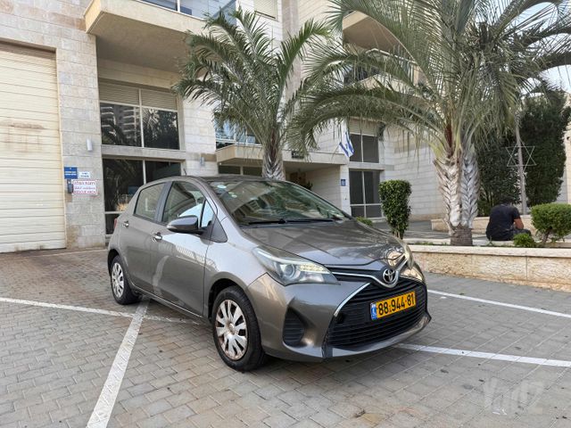 מודעת רכב טויוטה יאריס