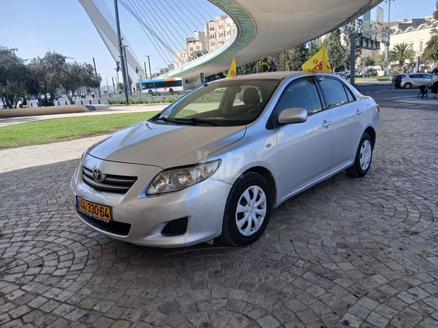 מודעת רכב טויוטה קורולה