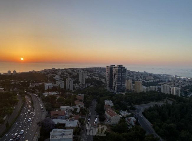שדרות אבא חושי 143