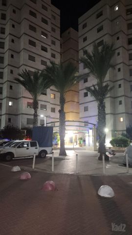 צאלון 28