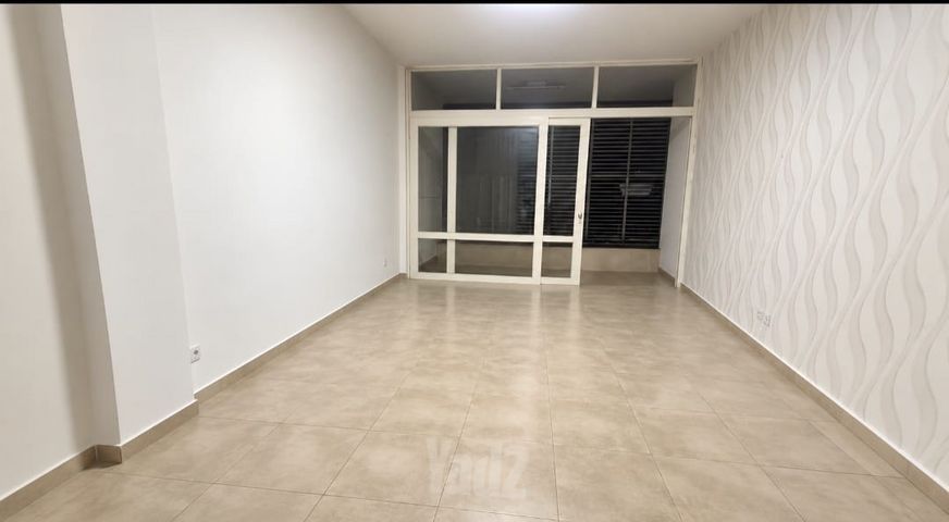 דירה, רמב"ם, ראשון לציון
