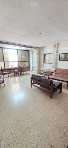 גבעתי 