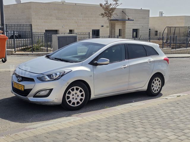מודעת רכב יונדאי i30