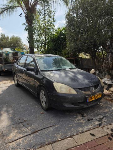 מודעת רכב מיצובישי לנסר