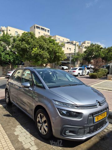 מודעת רכב סיטרואן C4 פיקאסו