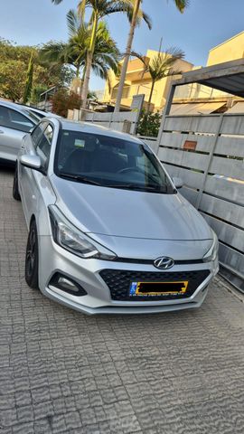 מודעת רכב יונדאי i20