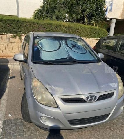 מודעת רכב יונדאי i20
