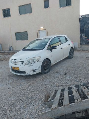 מודעת רכב טויוטה אוריס