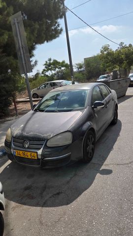 מודעת רכב פולקסווגן ג'טה