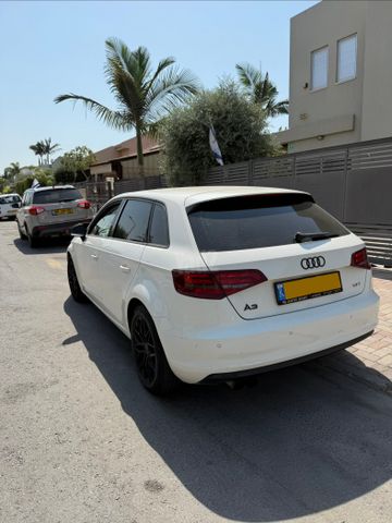מודעת רכב אאודי A3