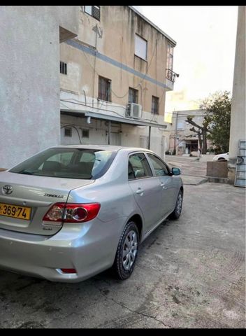 מודעת רכב טויוטה קורולה