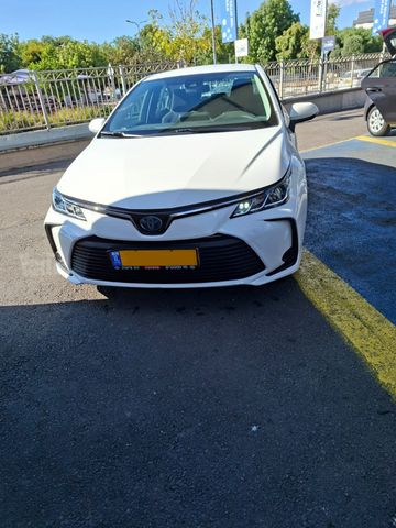 מודעת רכב טויוטה קורולה