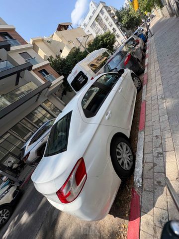מודעת רכב פיג'ו 301